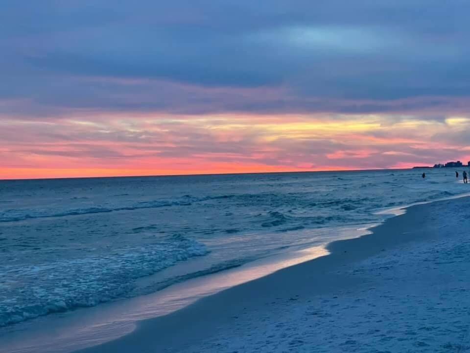 5 Star Resort 11Th Fl Stunning Sunrise 2Br 2Ba King Suite,Pools ,Shuttle Or Walk To Beach Destin Exterior foto
