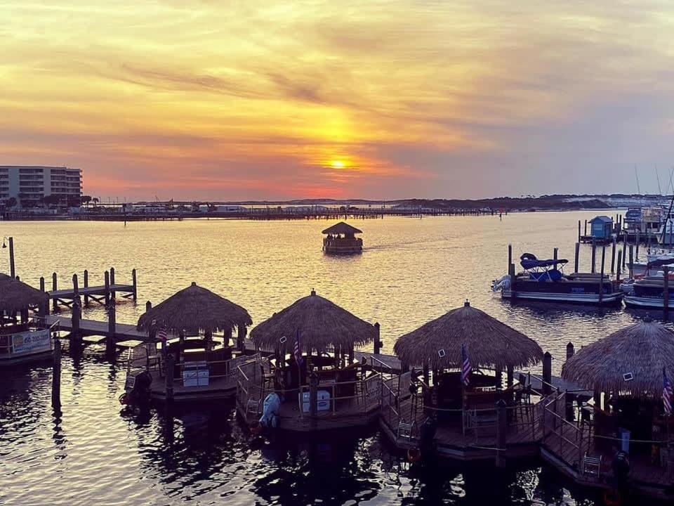 5 Star Resort 11Th Fl Stunning Sunrise 2Br 2Ba King Suite,Pools ,Shuttle Or Walk To Beach Destin Exterior foto